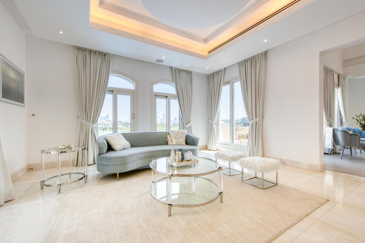 Ultra Luxurious 9br In Emirates Hills By Deluxe Villa Dubai